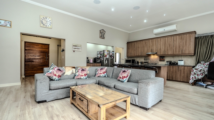 3 Bedroom Property for Sale in Sonkring Western Cape